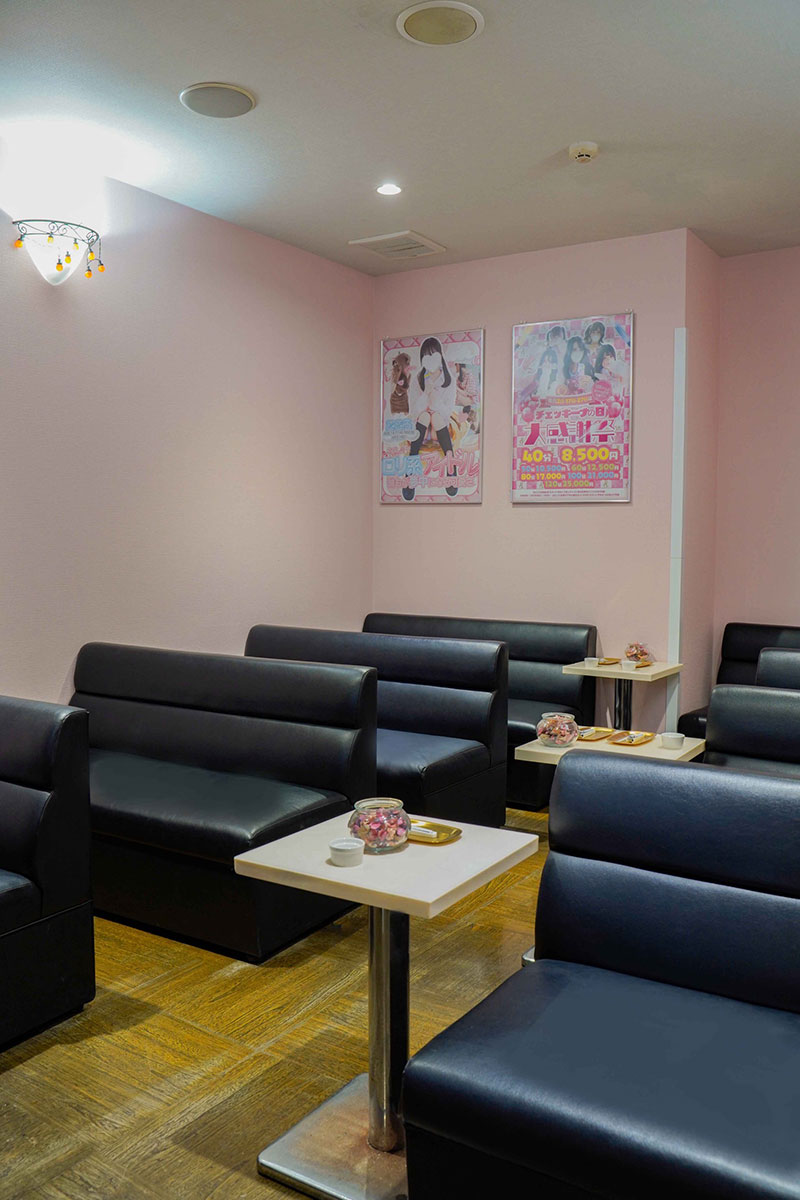 アイドルチェッキーナの店内・待機室画像3