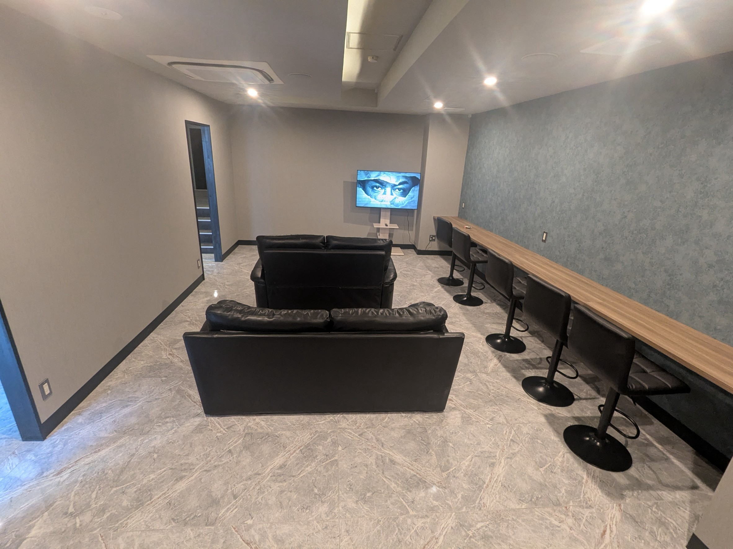ESSENCEの店内・待機室画像9