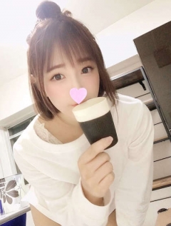 うみ（26歳/ワゴンガール）