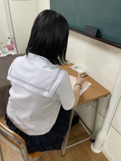 綾野えみさん 