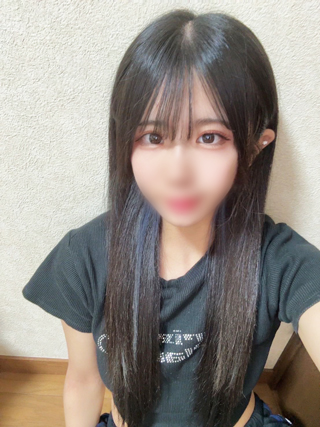 り　りさん