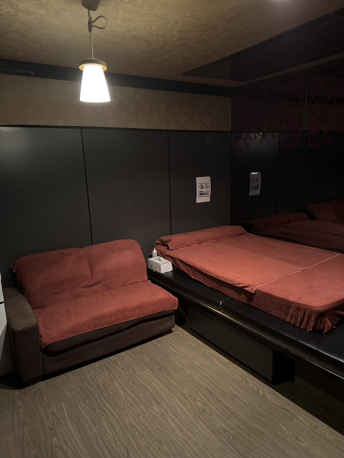 おいらん遊郭 名古屋店の店内・待機室画像3