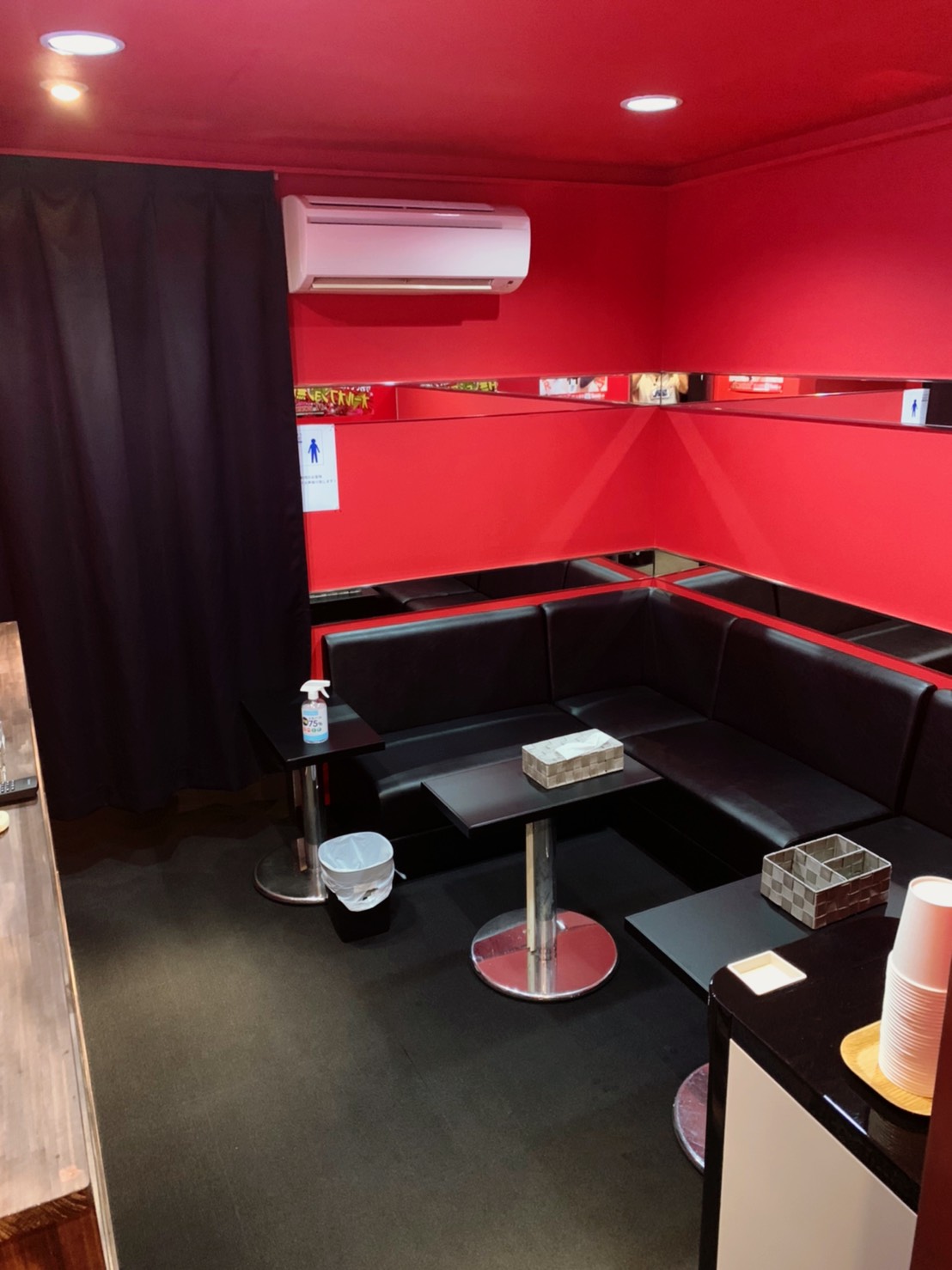ドMなバニーちゃん名古屋中村店の店内・待機室画像2