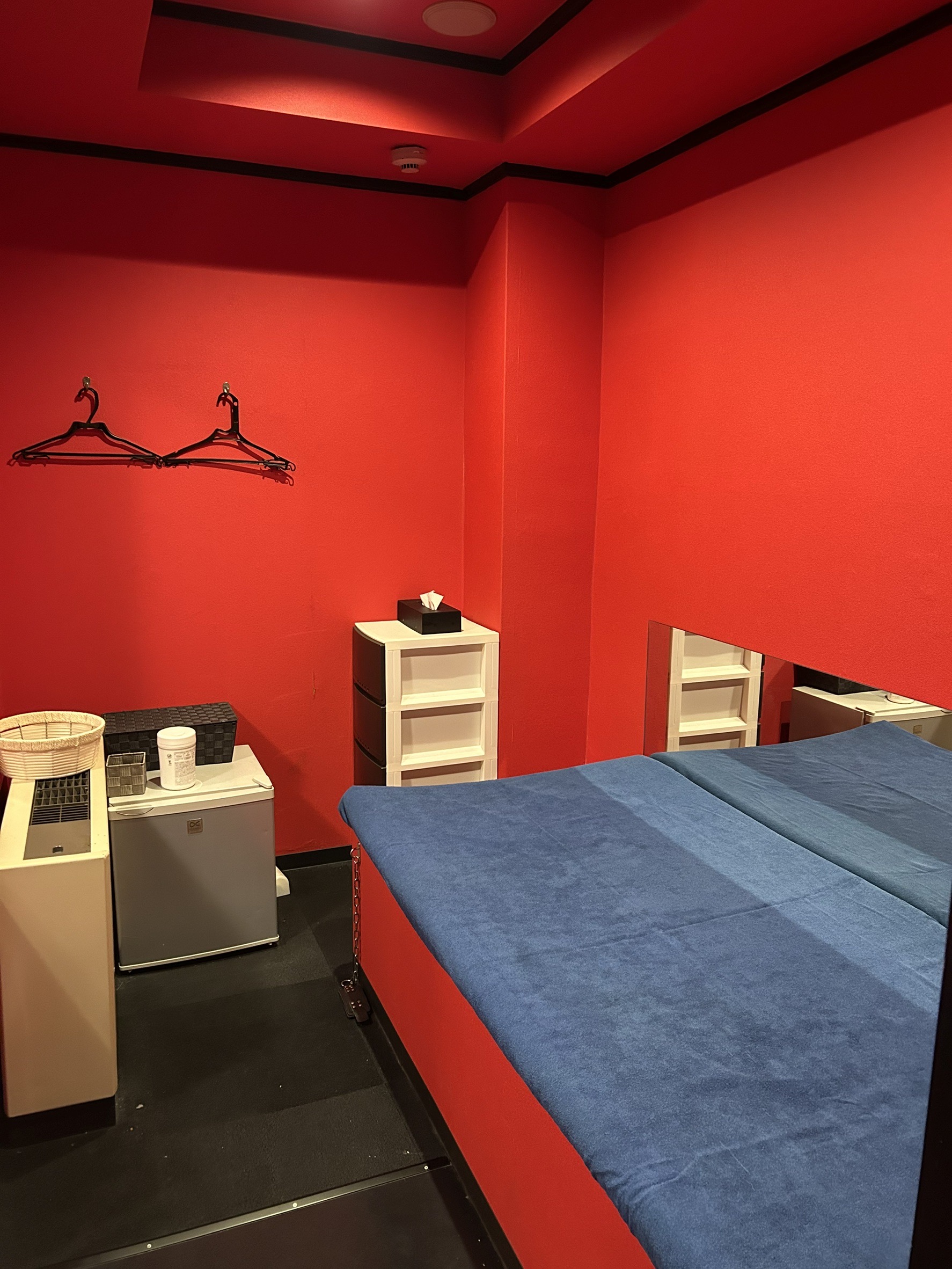 ドMな逆バニーちゃん 栄・東新町店の店内・待機室画像1