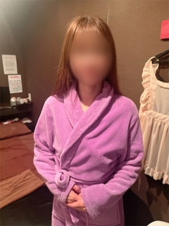 風俗未経験だったあやなさんの画像