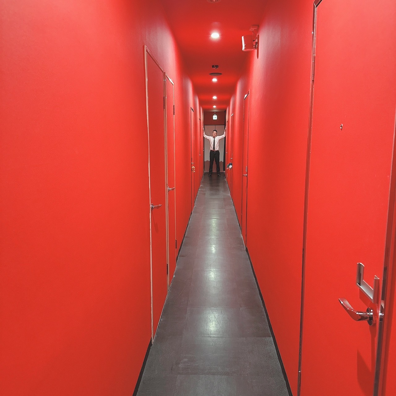 人妻in誘惑スイートルーム名古屋錦店(E+グループ)の店内・待機室画像3