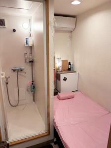 【プレイルーム紹介】清潔で快適なお部屋をご用意しています✨のアイキャッチ画像