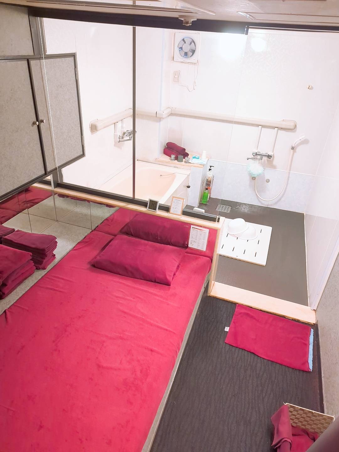 ZONEの店内・待機室画像3