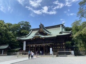 落ち着いたお客様が多い理由。実際の雰囲気についてのアイキャッチ画像