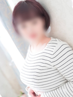 I（30歳/受付）