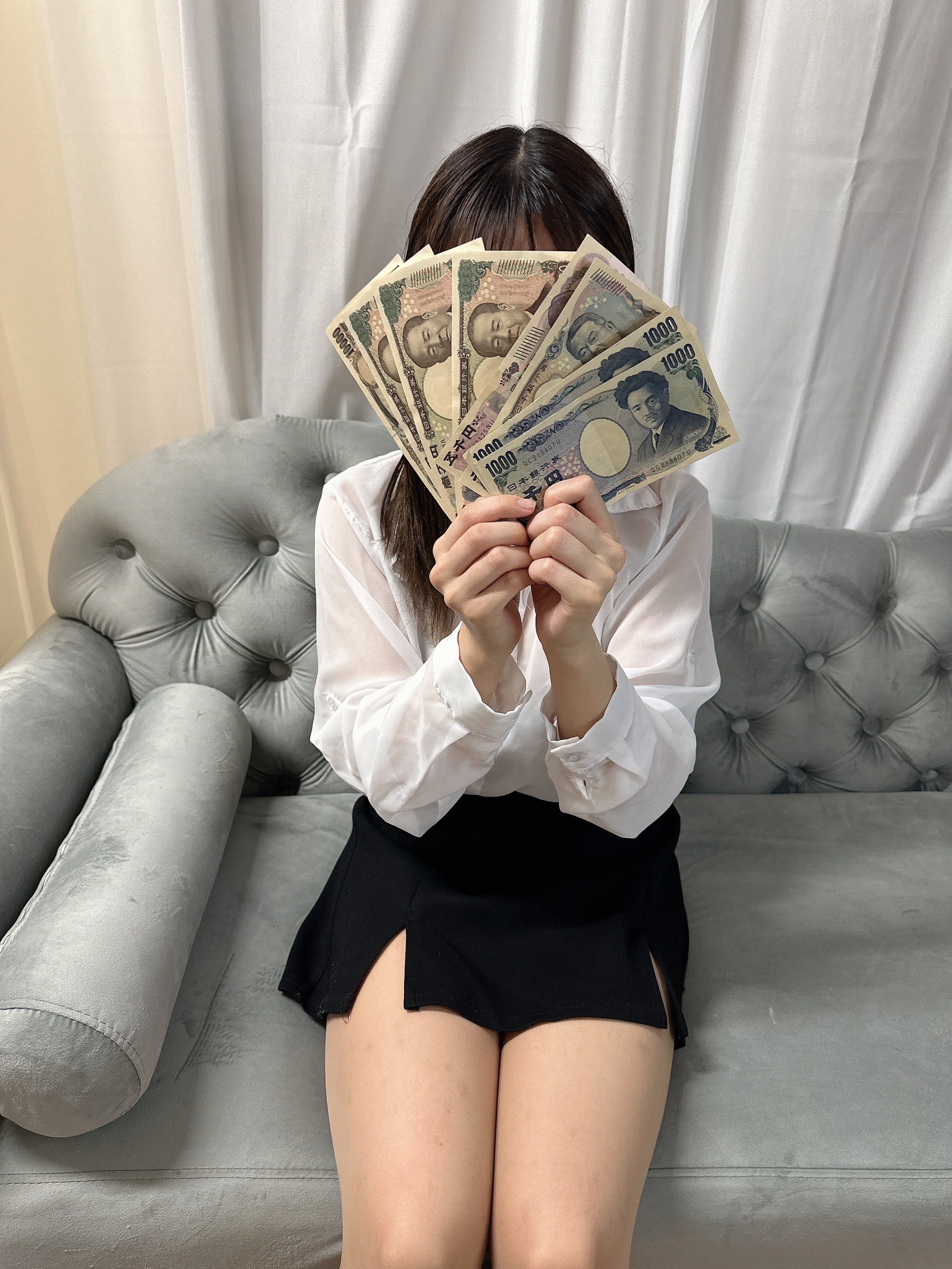 ヒルズスパ梅田＋の給与画像2