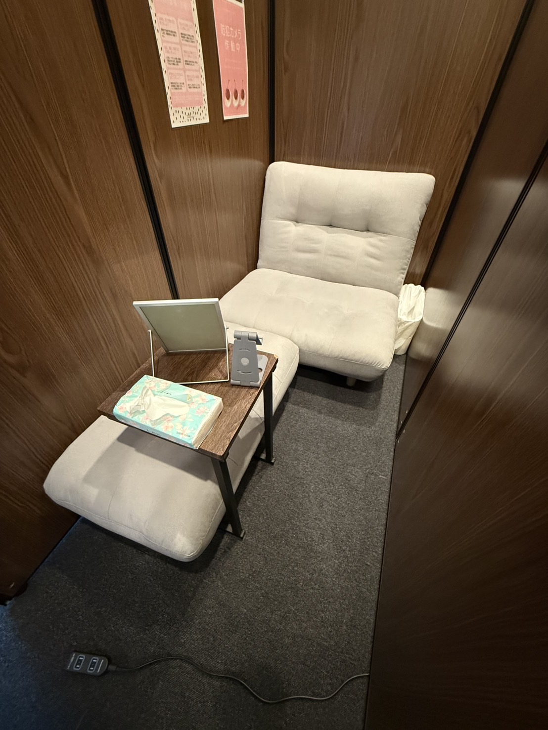 仙台大人の秘密倶楽部の店内・待機室画像5