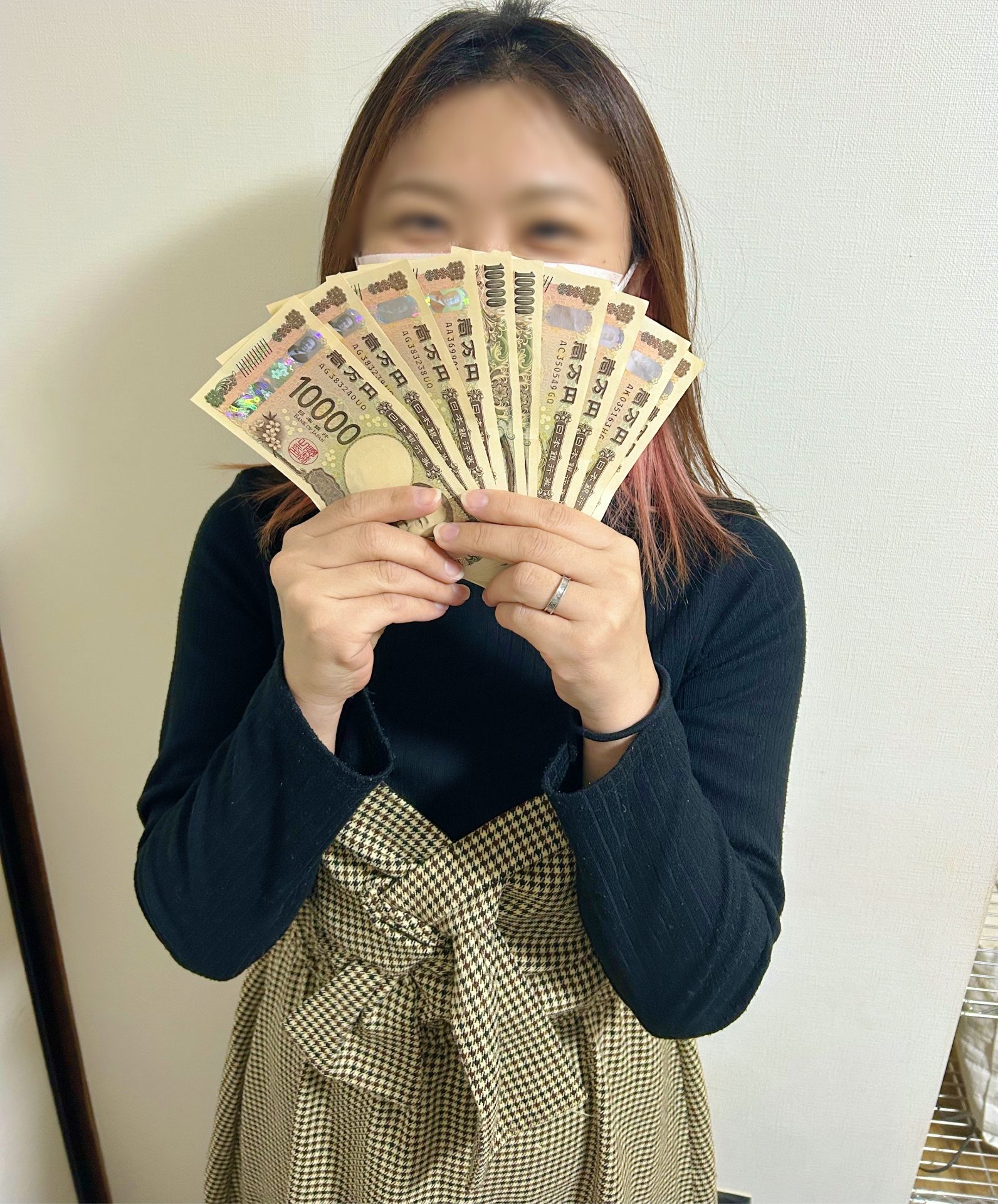 明日菜さん