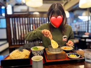 美味しい釜飯がお店の近くにあります♪のアイキャッチ画像