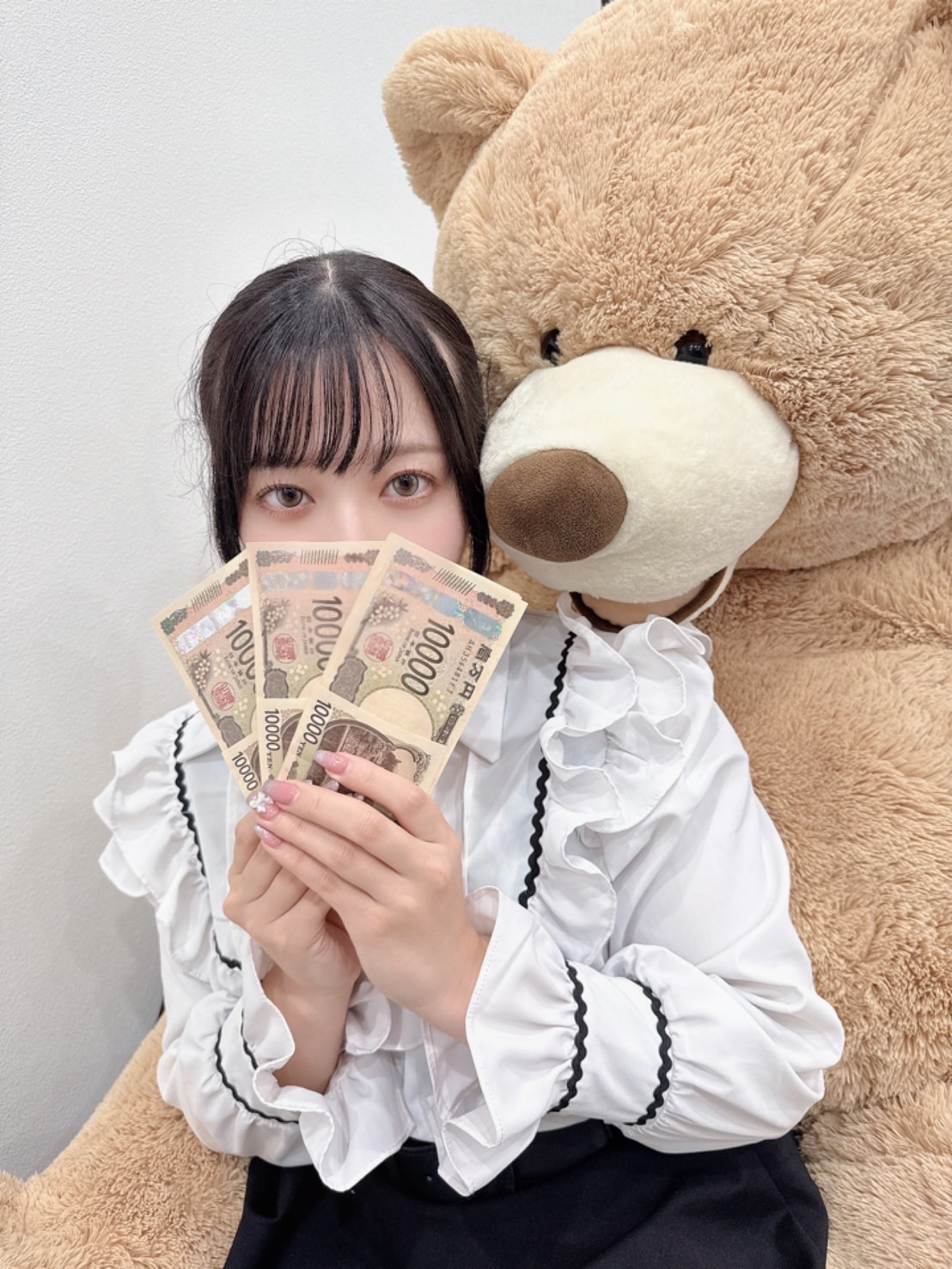 E+アイドルスクール大阪・日本橋店の給与画像1