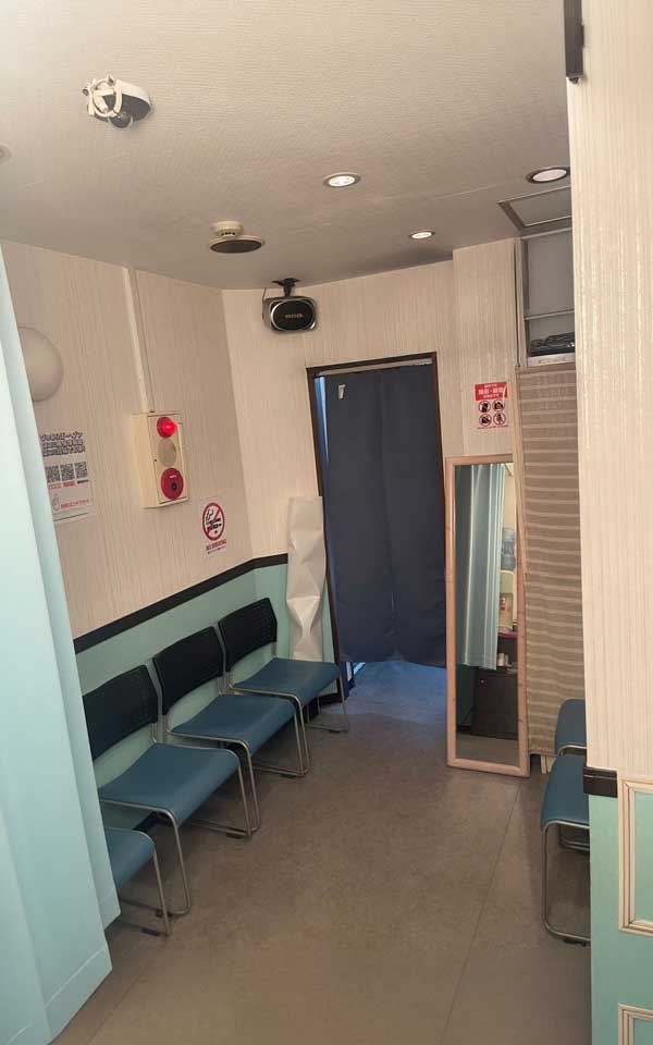 もしも優しいお姉さんが本気になったらの店内・待機室画像2