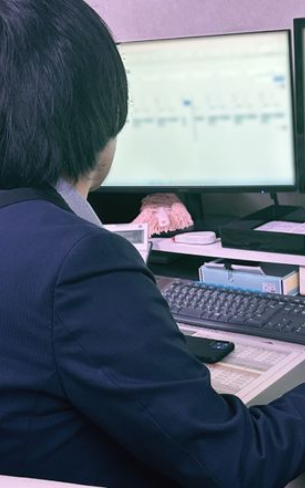 クラブ アイリス名古屋の店長・スタッフ画像2