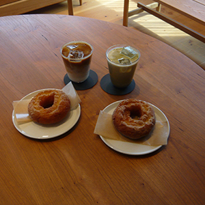 待機所から提携ホテルまで徒歩3分で効率抜群！のアイキャッチ画像