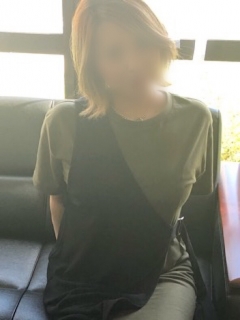 瑞穂（54歳/事務）