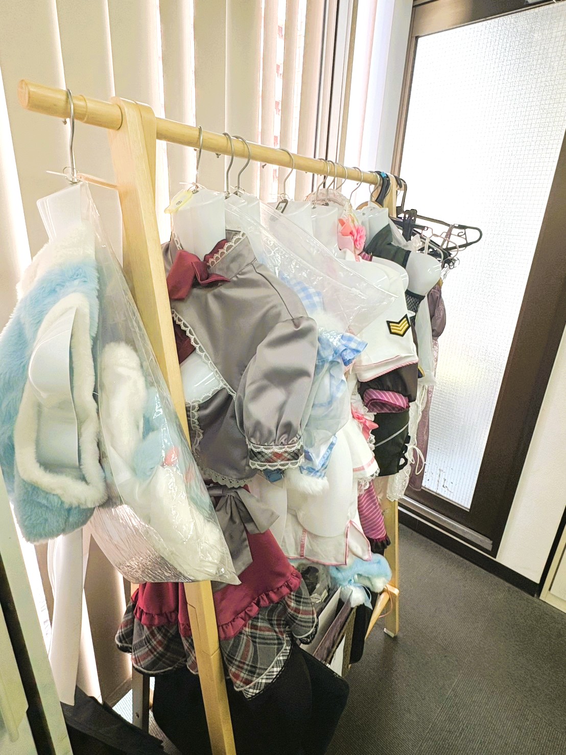 横浜関内人妻城の店内・待機室画像8