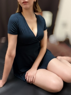 天川かれん（42歳/会社員）