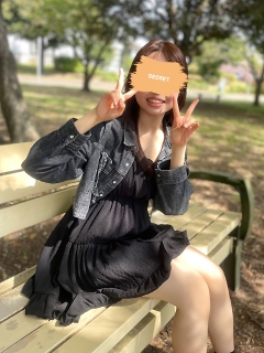 風俗未経験だったくるみ（学生）さんの画像