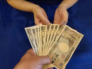 入店祝い金って本当に貰えるの？のアイキャッチ画像