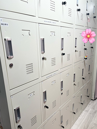 コマダムアデージョ梅田店の店内・待機室画像5