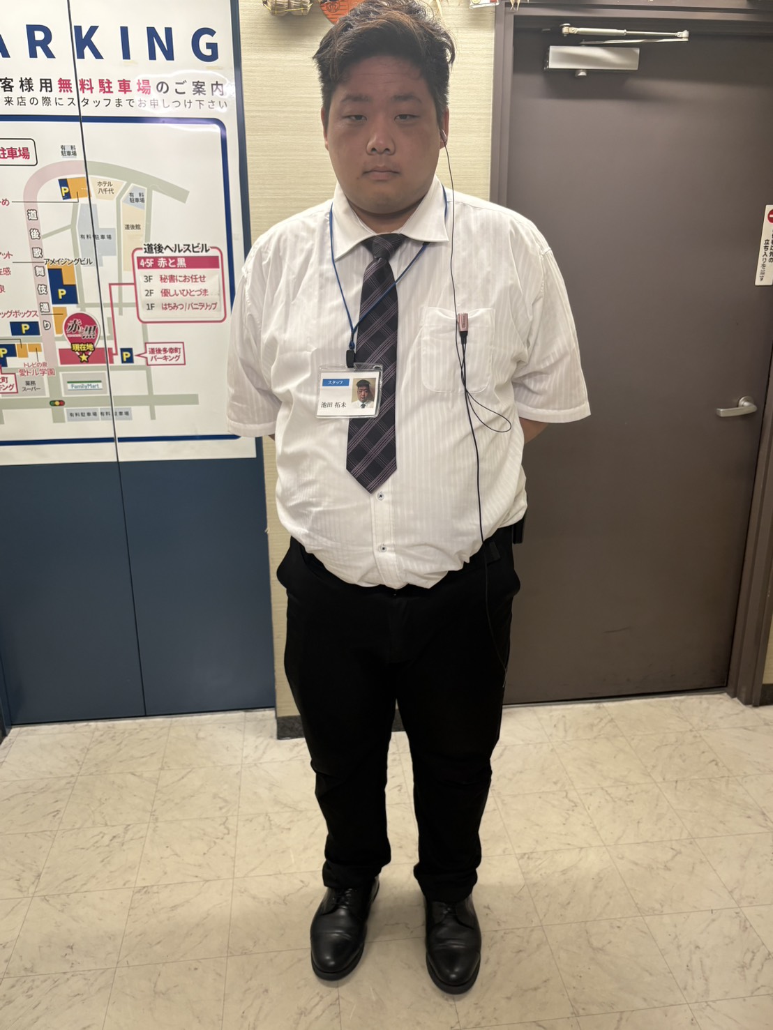 赤と黒～女と男の秘密倶楽部～の店長・スタッフ画像3