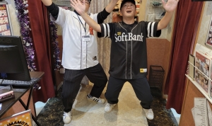 【華女（かのじょ）】「スタッフさんとの仲を教えてください」のアイキャッチ画像