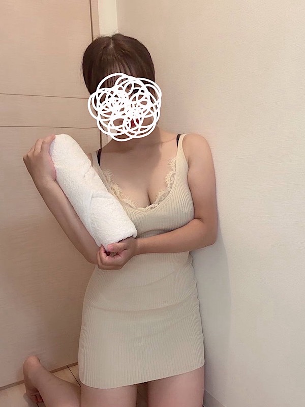 小島　なこさん