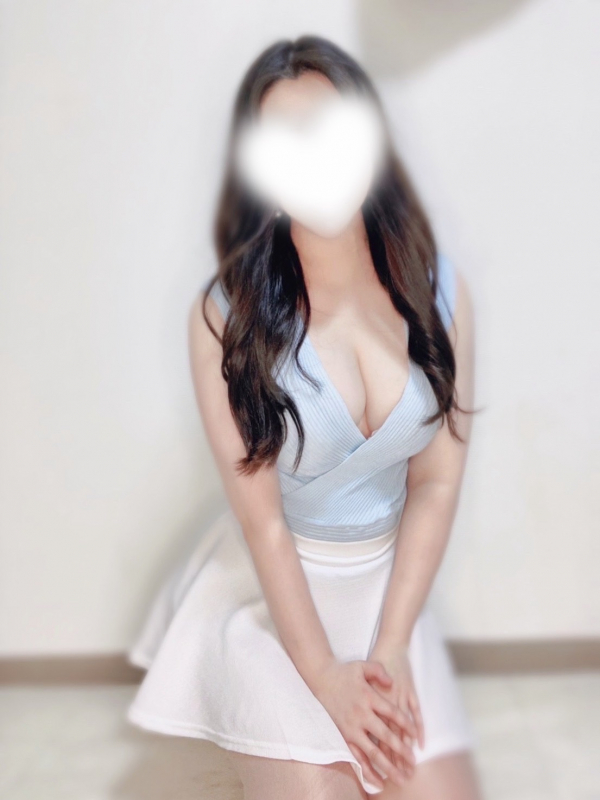 涼くるみさん