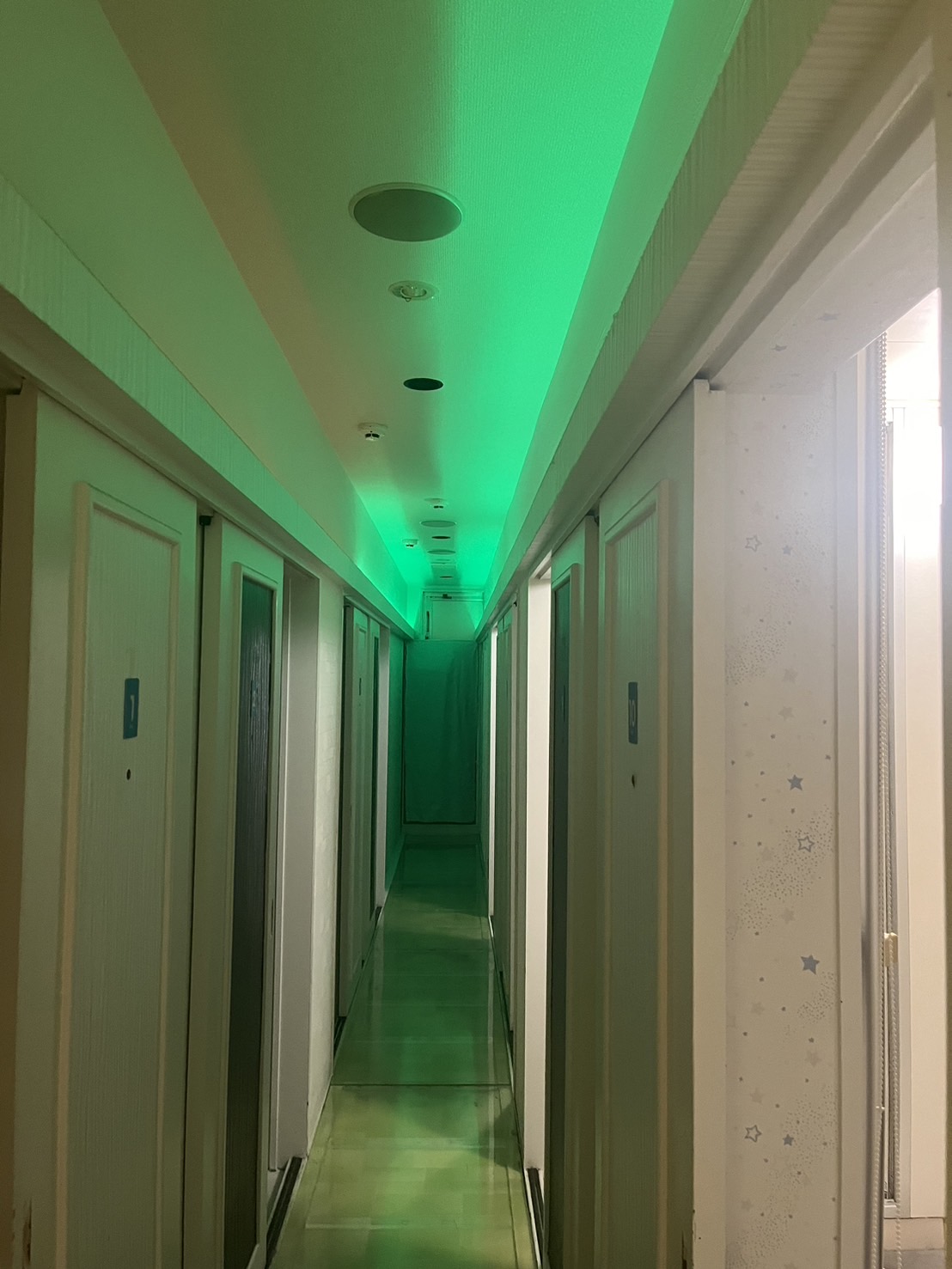 マダム美林札幌店(マダムビリン)の店内・待機室画像6