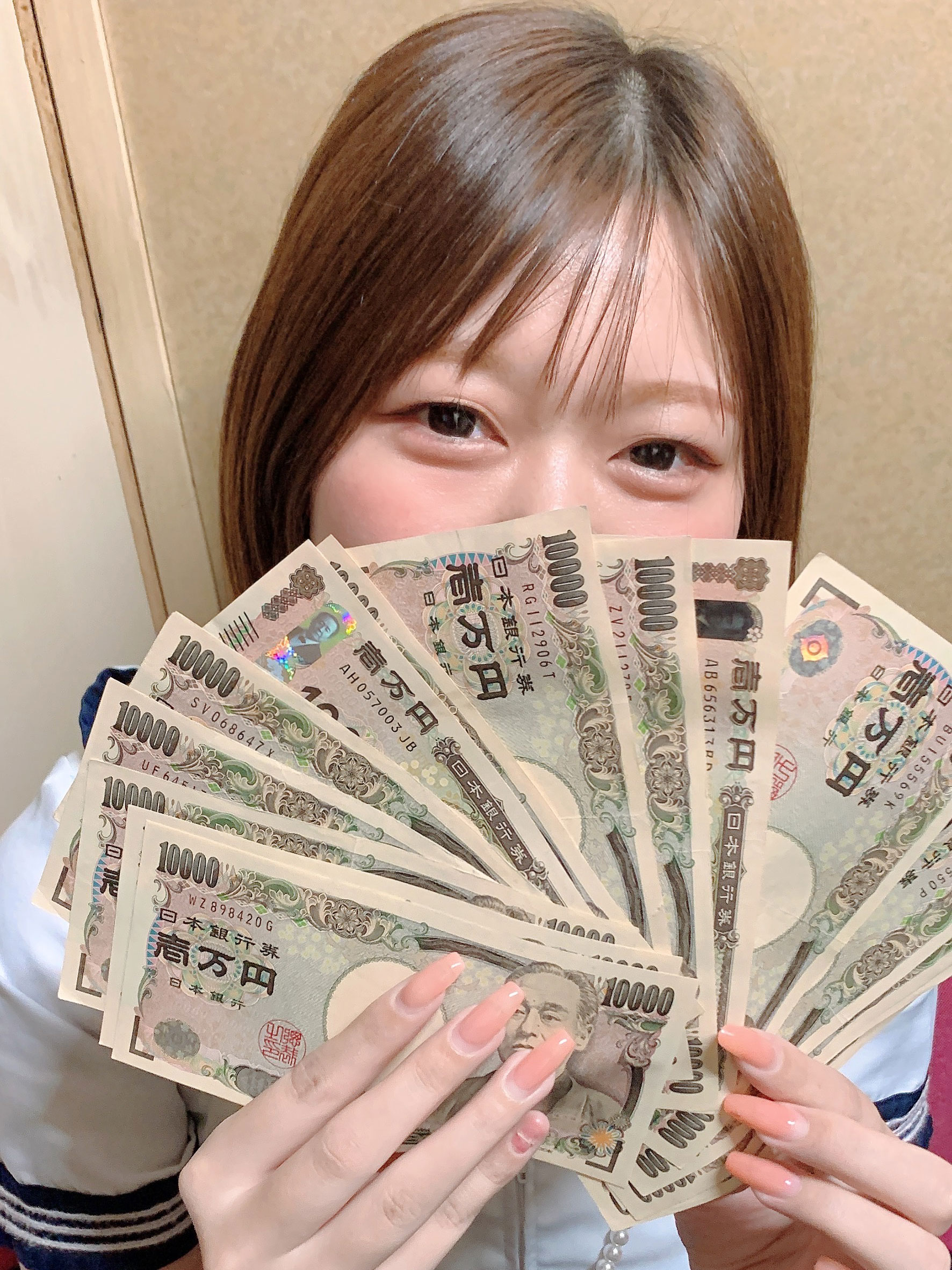 ひなさん 