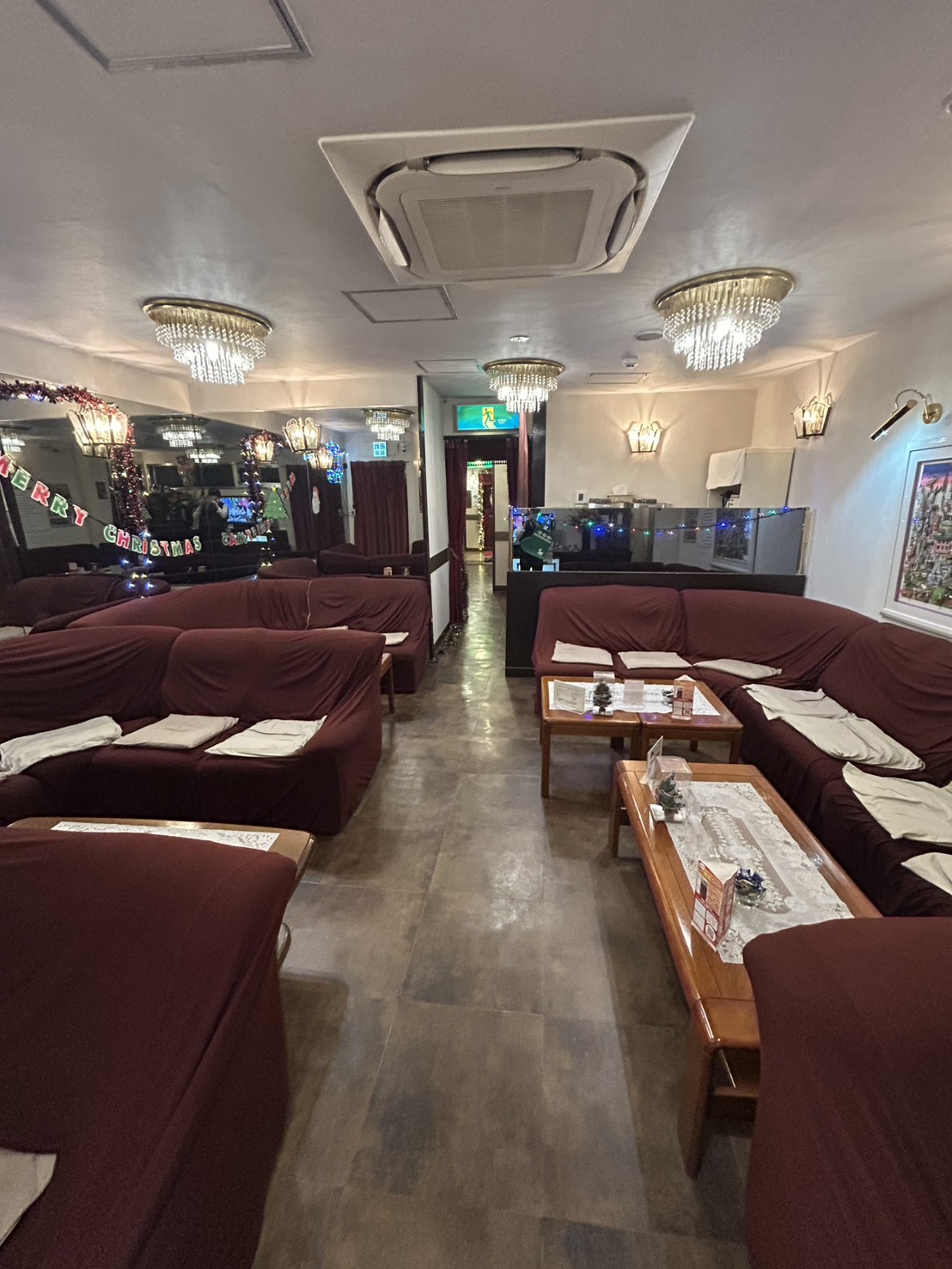 マキシムの店内・待機室画像6