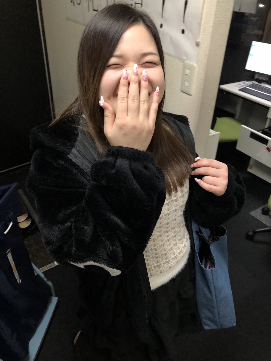 カリンさん