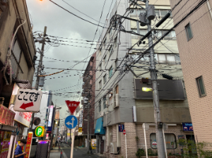 雷鳴轟くのアイキャッチ画像