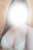 かれん(34歳/接客業)