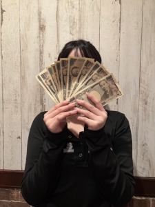 遅刻や欠勤した場合って罰金やペナルティとかってある？のアイキャッチ画像