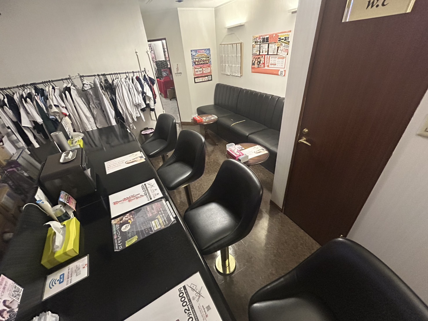 もしも彼女が〇〇だったら・・・の店内・待機室画像5
