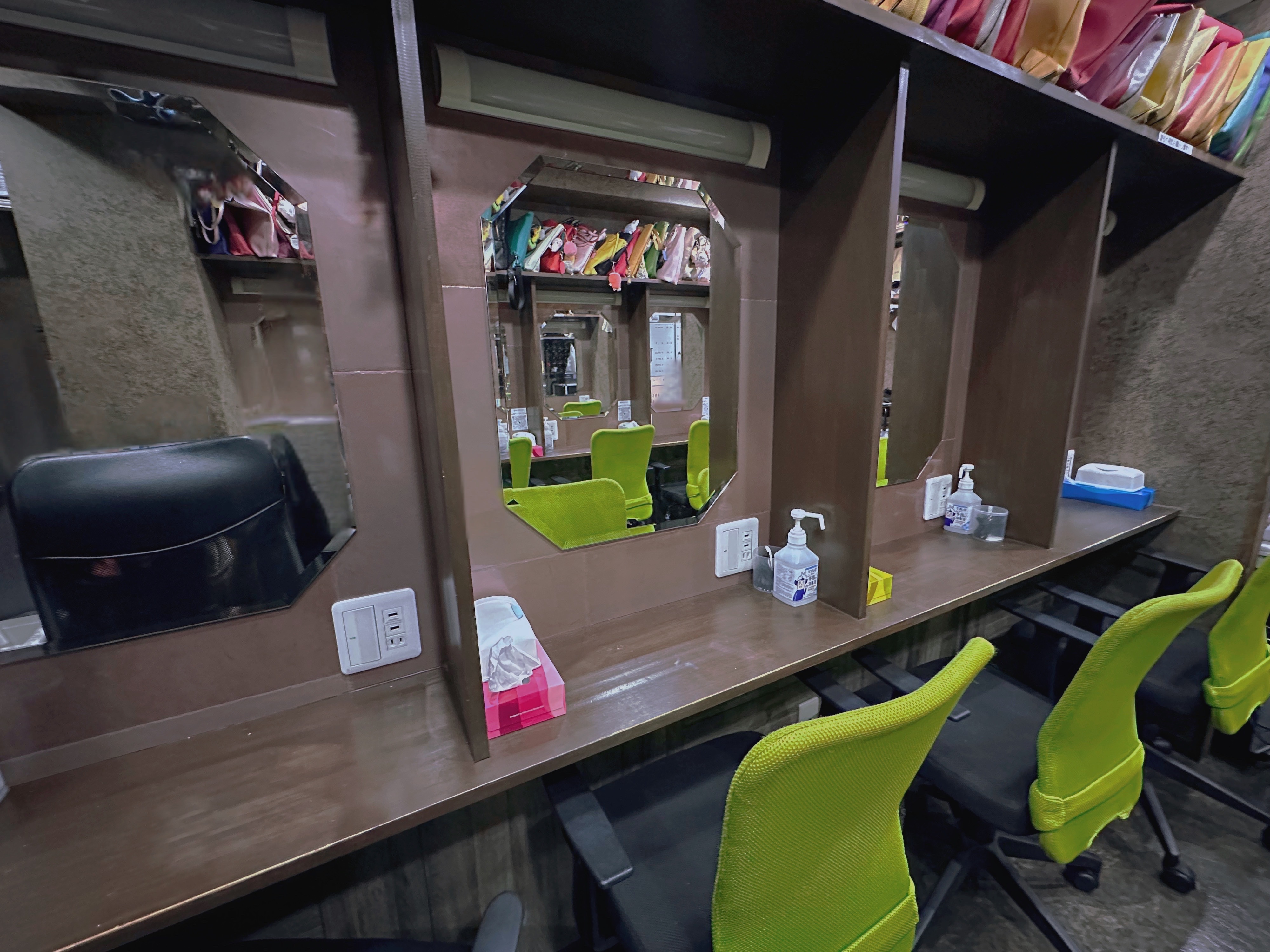 エコ 日本橋店の店内・待機室画像4