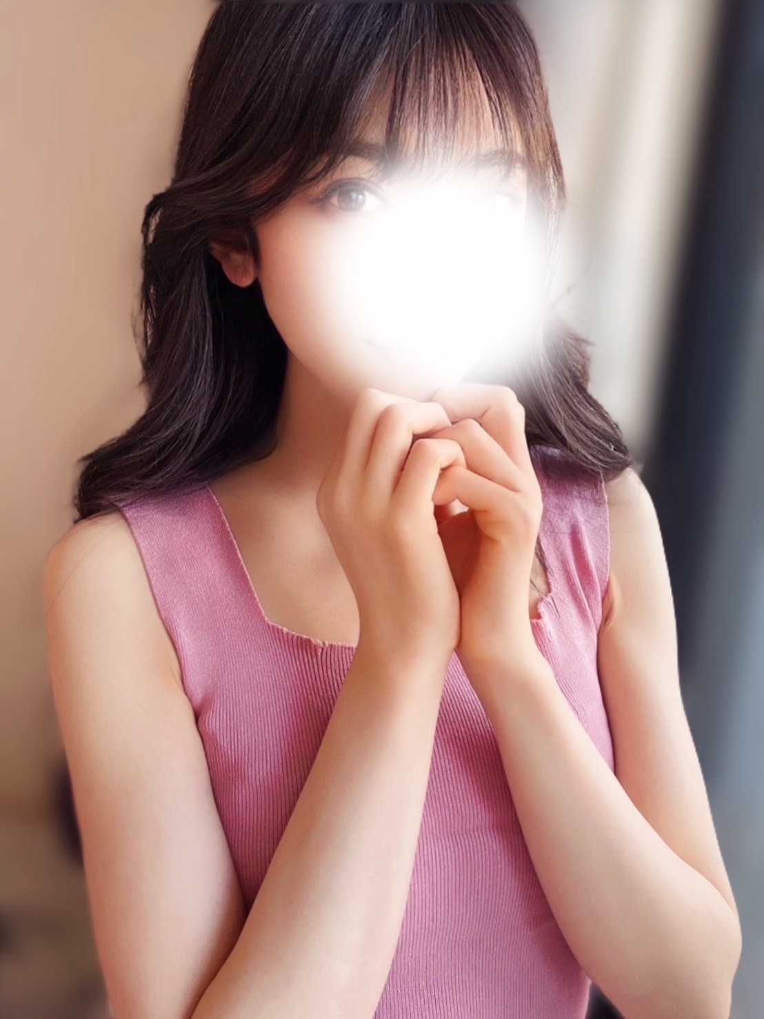 四ツ葉ななさん