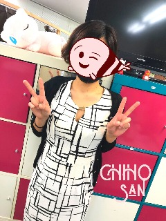 千穂(ちほ（36歳/OL）