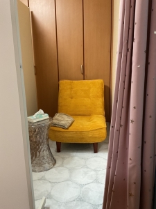 ★★★1時間辺りの手取りは9,000円！&rarr;&rarr;30歳以上の女性をもっと『リッチ』に♪30代40代女性が選ぶ注目のアルバイトです！のアイキャッチ画像