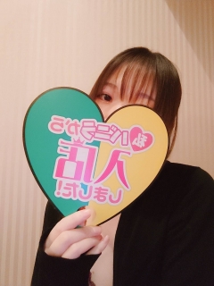 鈴山えなさん