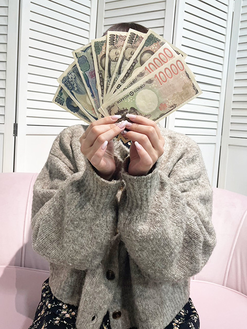 学生　ひとみさん