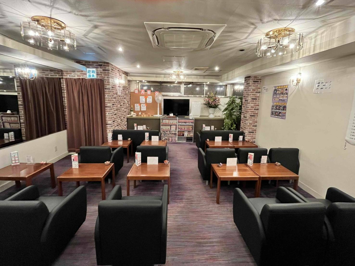 プレイボーイの店内・待機室画像2