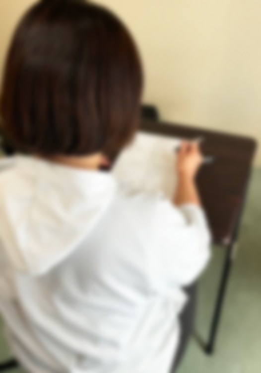 しおりさん