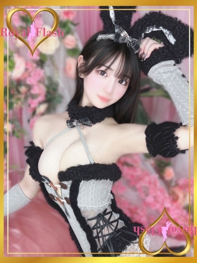 ゆいなさん