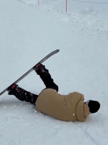 雪山大転倒の巻き　スタッフ前田のつぶやきのアイキャッチ画像
